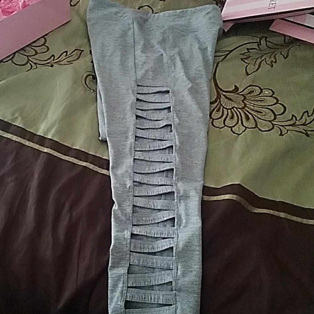 Workout pants